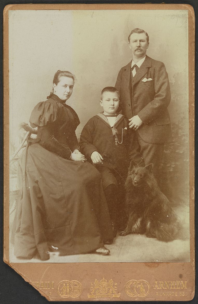 De familie Van Tuyll van Serooskerken Beeld TRBEELD