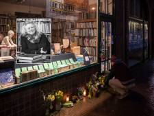 Kleurrijke Anne-Marike overlijdt plotseling, kaarsjes en bloemen bij haar antiquariaat vertellen hoe geliefd ze was 