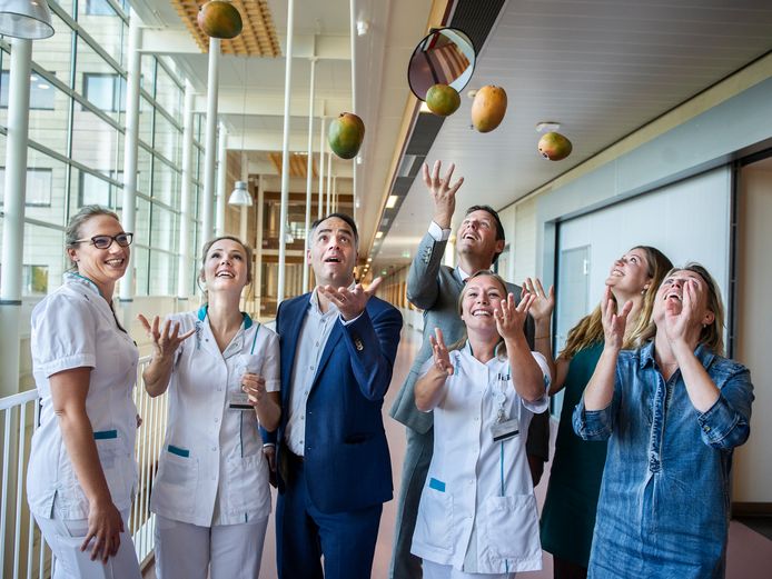 Deze zorgverleners uit Nederland en België gingen rond de tafel: 'We moeten allemaal aan de mango's, maar hoe?'