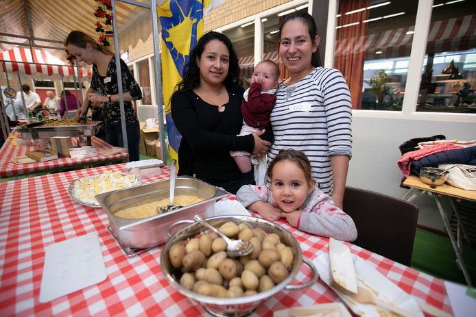 International FoodFestival in Son en Breugel: 'Eten brengt mensen echt ...
