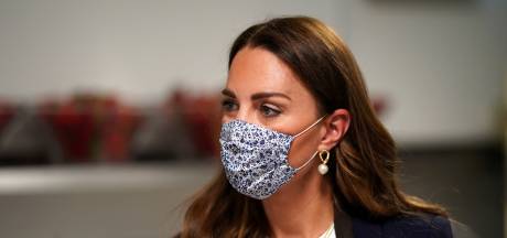 Britse hertogin Kate in zelfisolatie na coronacontact