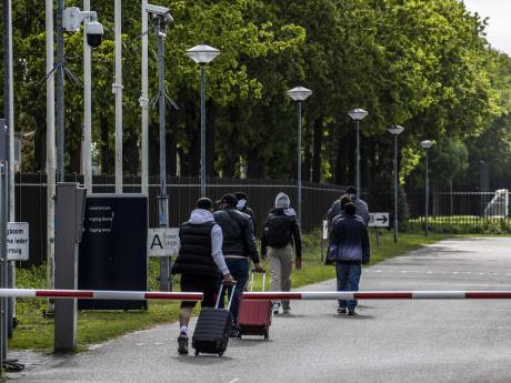 Crisisnoodopvang Weteringsingel in Hendrik-Ido-Ambacht met een half jaar verlengd