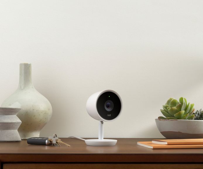 De Nest Cam IQ, het recentste model van de slimme beveiligingscamera's.