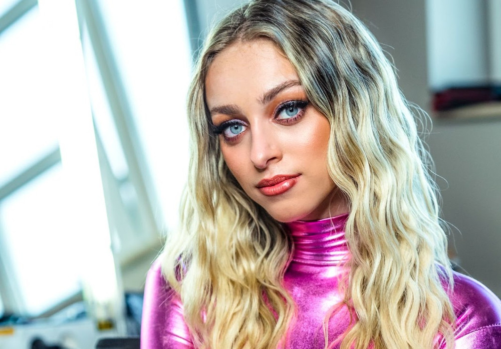 Camille staat straks dagelijks op set van eigen telenovelle “Muziek