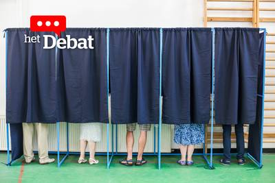 DEBAT VAN DE DAG. 16- en 17-jarigen móéten nu toch naar stembus: goed of slecht idee? Dit is jullie mening