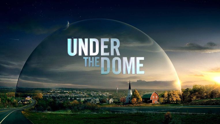 De succesvolle Amerikaanse serie Under The Dome is bij SBS6 te zien. Ook de rechten van series als NCIS en Gotham liggen bij de SBS-zenders. De toegenomen concurrentie van streamingdiensten als Netflix maakt deze rechten minder uniek en dus worden de SBS-zenders economisch minder waard. Beeld SBS