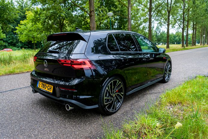 Test Volkswagen Golf GTI: allemansvriend extra pit | Auto | AD.nl