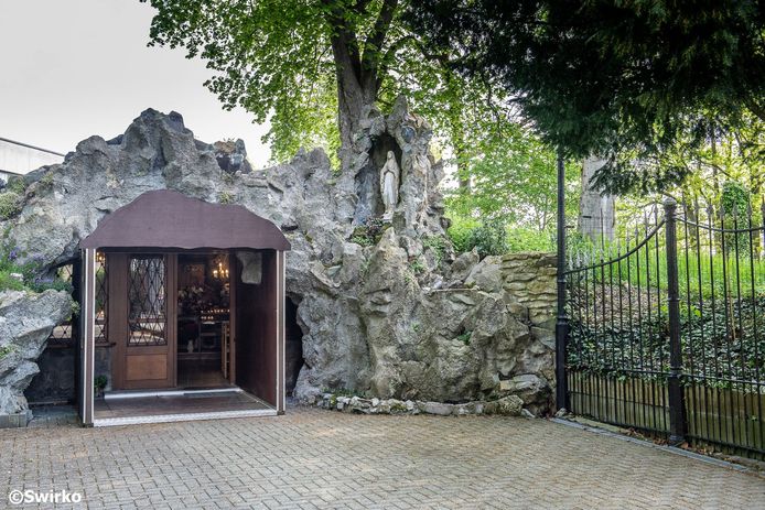 De Grot van Mijlbeek in Aalst.