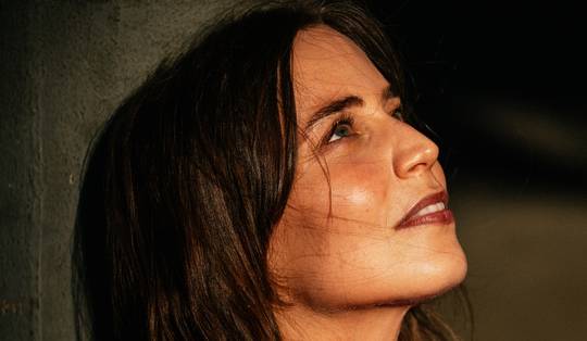 Katrin Swartenbroux: ‘Ik probeerde mijn hele leven krampachtig mezelf te beteugelen - mijn chaos, mijn luidheid, mijn lijf’