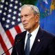 Bloomberg biedt excuus aan voor omstreden fouilleerbeleid, als stap richting presidentsrace