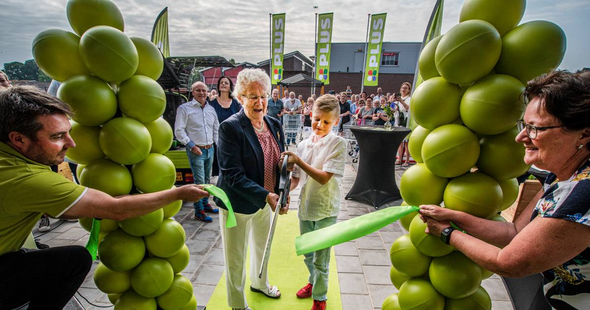 Overasseltse supermarkt Plus Derks geopend en mikt op hele regio