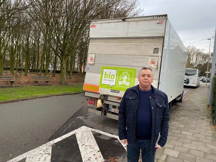 Politieagent met pensioen, Patrick Bral, klaagde de situatie aan bij het schepencollege. Terecht zo blijkt achteraf.