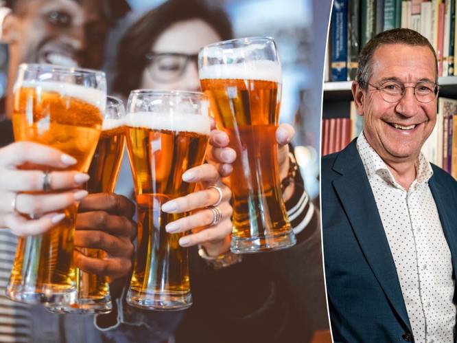 Na al die terrasjes met het goede weer: hoe geraak je snel af van die kater? Toxicoloog waarschuwt: “Neem géén paracetamol als je gedronken hebt”