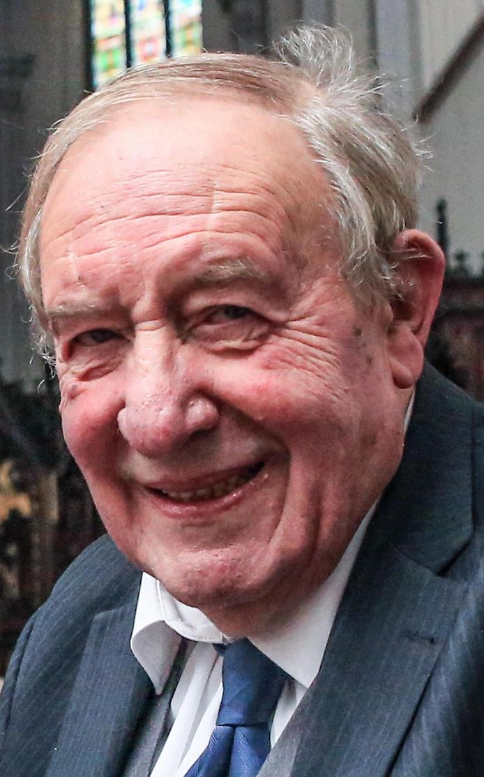 Pastoor John Dekimpe.