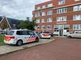 Twee aangetroffen doden hebben volgens politie al langere tijd in galerijflat in Nijmegen gelegen