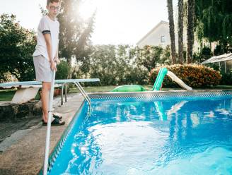 Groen water vermijden? Zo houd je je zwembad proper