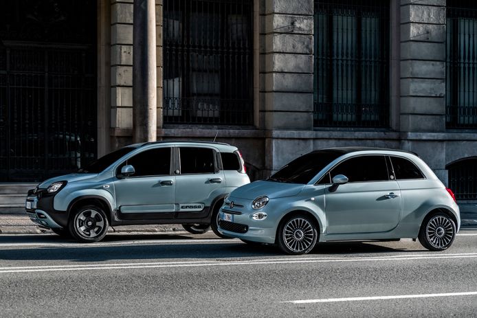 Buigen natuurlijk botsen Fiat 500 Hybrid: een beetje laat, maar wel lekker | Auto | AD.nl