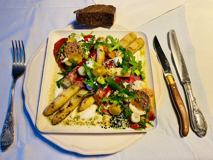 gegrilde asperges met carpaccio