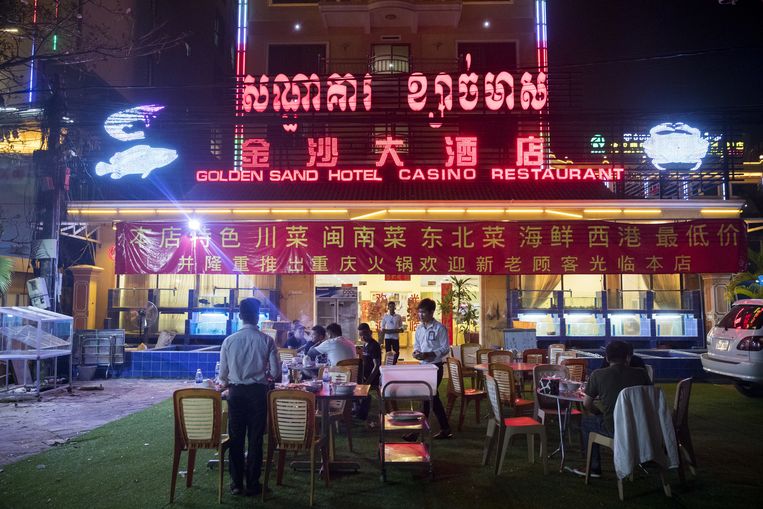 Een casino in Sihanoukville. Beeld Bloomberg via Getty Images