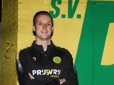 Martijn de Wildt (27) verliet eersteklasser Nivo Sparta om twee klassen lager bij BLC te voetballen met zijn vrienden