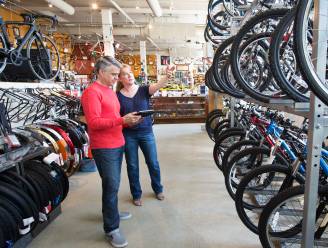 “We merken een prijsstijging met 6 tot 10 procent”: expert bespreekt levertermijn en prijs van een nieuwe fiets
