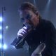 U2 pakt het publiek bij Jimmy Fallon in met opzwepende 'Bullet The Blue Sky'