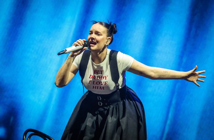 Cantora Anne Marie fala sobre a importância dos festivais de música au