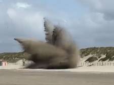 Explosief uit Tweede Wereldoorlog tot ontploffing gebracht op strand van Monster