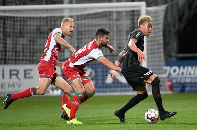 Eupen en tienkoppig Zulte Waregem verdelen de buit aan de ...