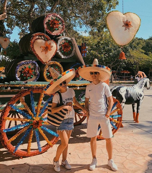 Frenkie en Mikky genieten in Mexico, Essien lacht om ...