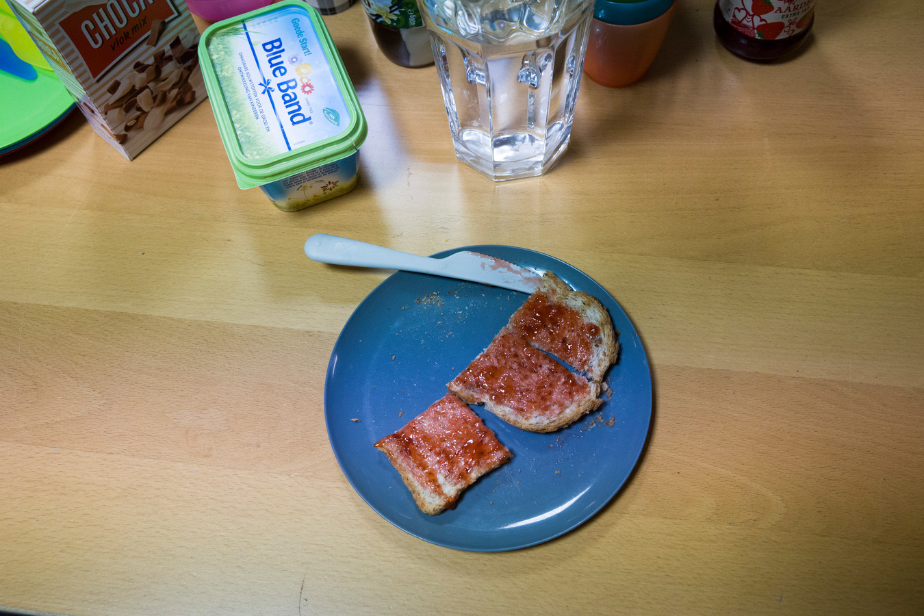 thuis salaris Uitwerpselen Domino's-koeriers bezorgen eenmalig geen pizza, maar boterhammen: 'Gezond  ontbijt belangrijk' | Foto | pzc.nl