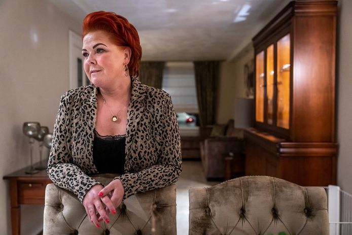 De Helmondse reumapatiënte Marie van Lierop kan haar reumamedicijn niet missen. Maar er dreigt een tekort, nu dit middel ook nuttig blijkt voor coronapatiënten op de IC.
