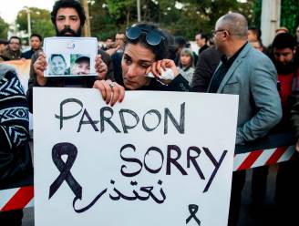 “Sorry”: Honderden Marokkanen herdenken vermoorde Scandinavische toeristes