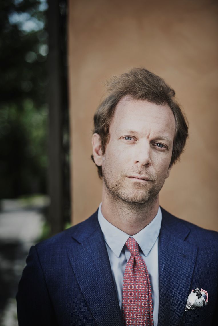 ‘Als kind had ik weinig vriendjes, en mijn halfbroer pestte me. De zomervakanties leken eindeloos, omdat ik niemand had om mee te spelen.’ Beeld Jesper Frisk