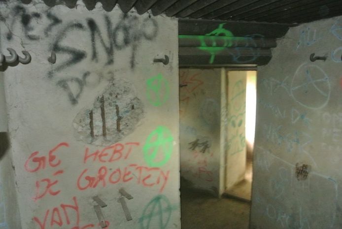 De historische bunker D19 werd weer proper gemaakt door Luc.