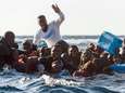 “Amerikaans marineschip negeerde hulpkreten van zinkende migranten”