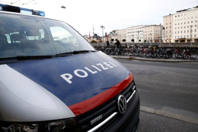 De voortvluchtige man meldde zich bij de politie in Salzburg