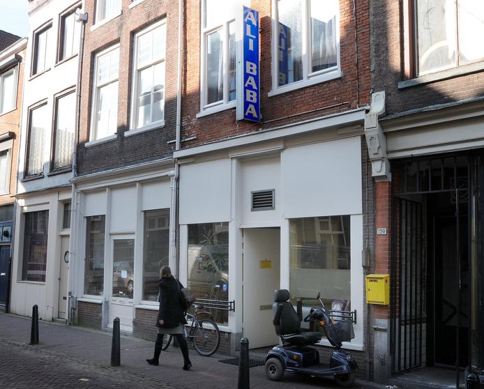 Leegstaande Coffeeshop Ali Baba Wordt Omgebouwd Tot Appartementen Dordrecht Ad Nl