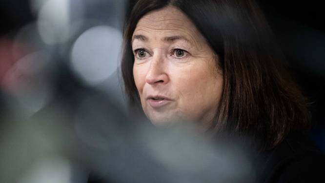 KNVB-top ziet af van OneLove-band, wat doet minister Helder? 'Zou provocatie zijn’