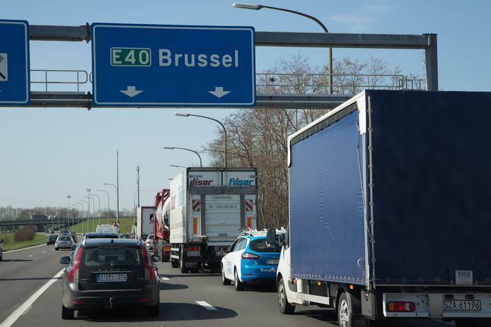 In de richting van Brussel wordt gewerkt tot maandagochtend 3 september om 6 uur.