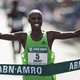 Chebet wint marathon Amsterdam, limiet voor Kiplagat
