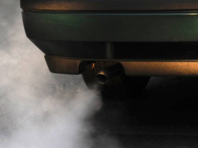 Duitse autobouwers lieten ook mensen schadelijke uitlaatgassen inademen