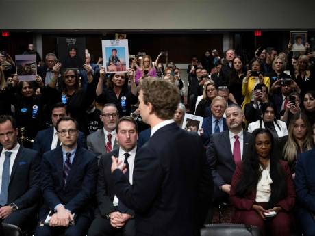 Zuckerberg zegt sorry voor kinderleed door sociale media, maar wat zijn die excuses waard?