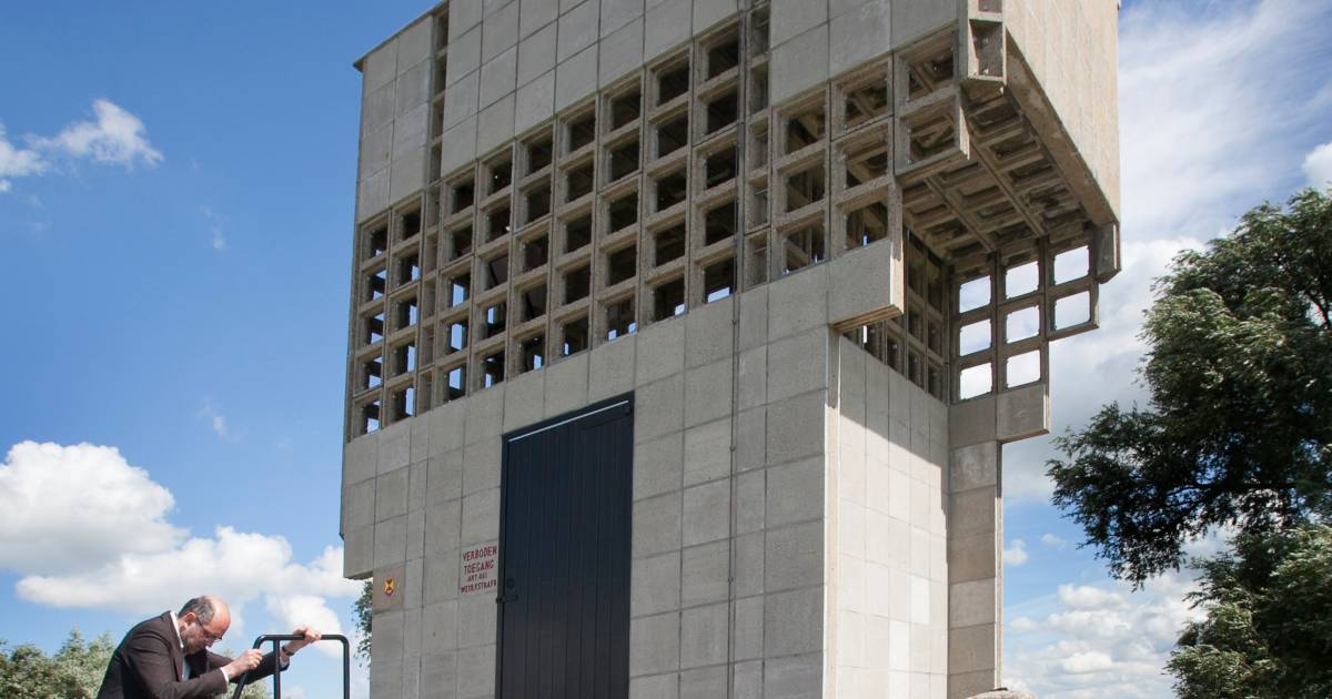 Kazemat als luchtwachttoren in de Mariapolder van Strijensas openen deuren