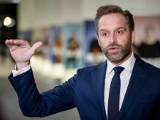 Omstreden 2G-plan op de lange baan, ‘langere avondlockdown dreigt’