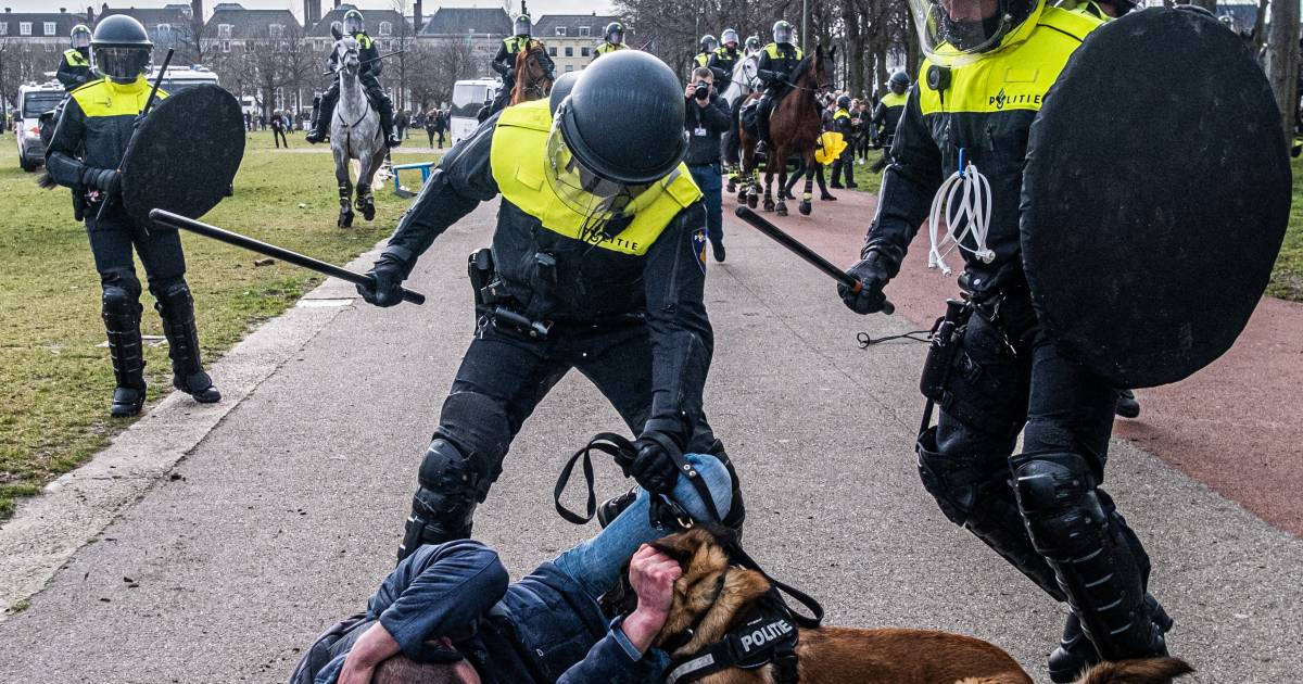 Politie in verbinding staat onder druk met ruim 2500 demo's het afgelopen half jaar.