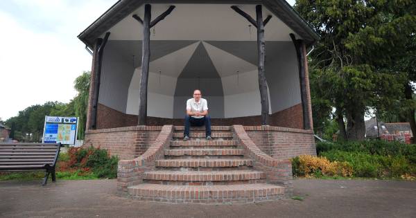 Kiosk Vlierden na opknapbeurt weer klaar voor 100 jaar