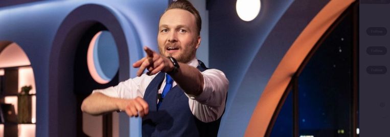 Kijkers zijn het roerend eens met Arjen Lubach die pleit voor smartphoneverbod op school  Beeld De Avondshow met Arjen Lubach