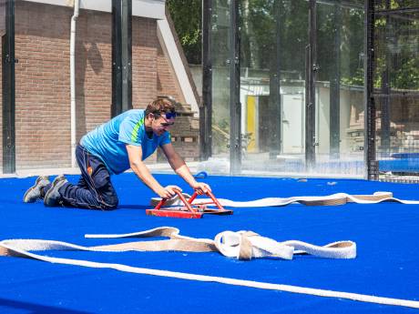 Tennisclub Balkbrug ziet nieuwe padelbanen als laatste redmiddel: ‘Ledenaantal loopt weer op’