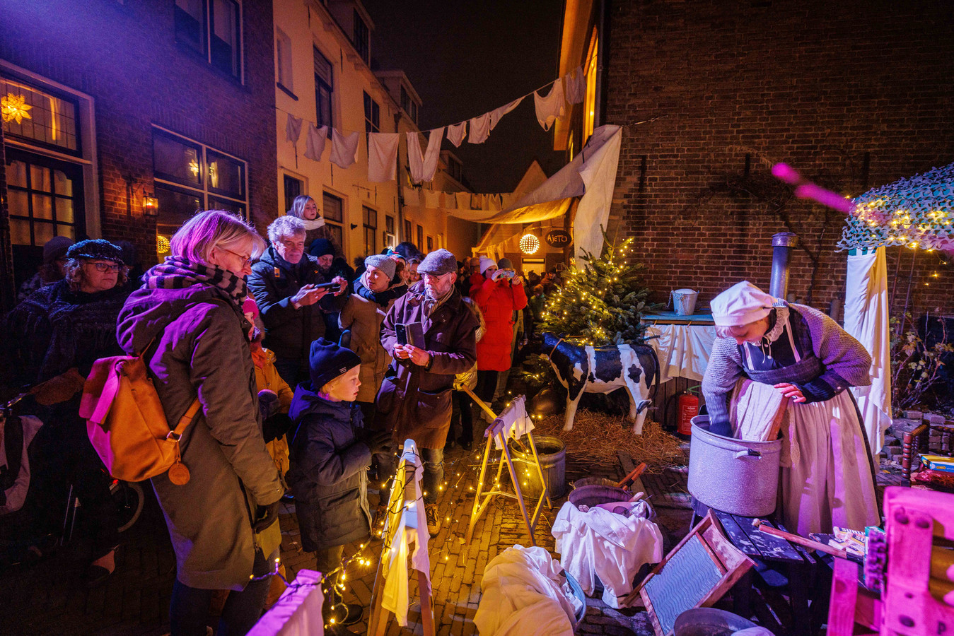 Nieuwe route pakt volgens organisatie Kerst in Oud Kampen goed uit